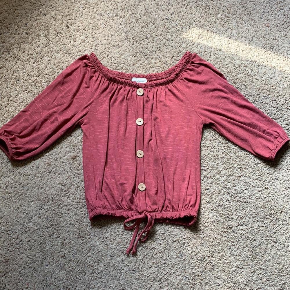 Women’s Off-The-Shoulder Top